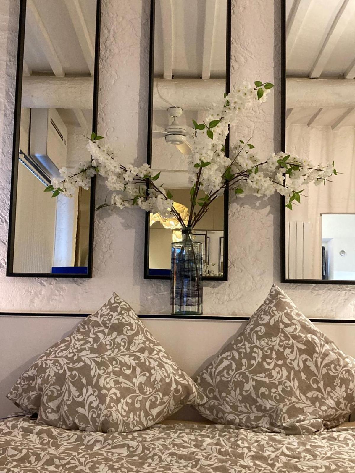 Picasso Walk Cosy Charm In Heart Of Old Town Ac And Wifi Appartement *