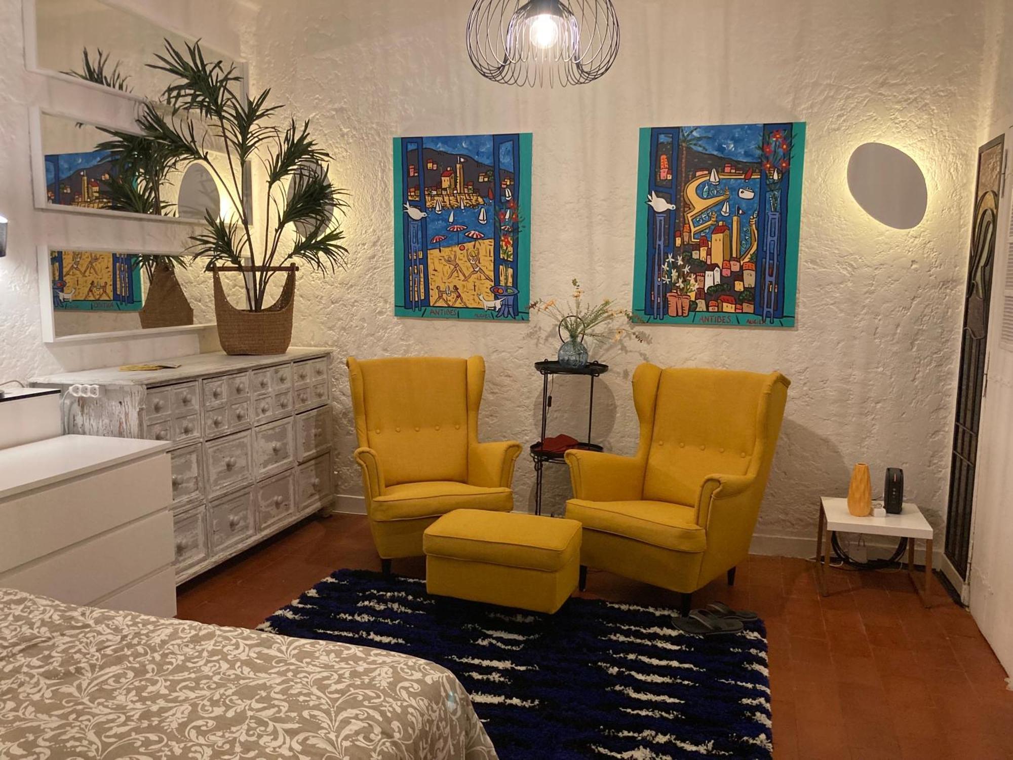 Picasso Walk Cosy Charm In Heart Of Old Town Ac And Wifi Appartement *